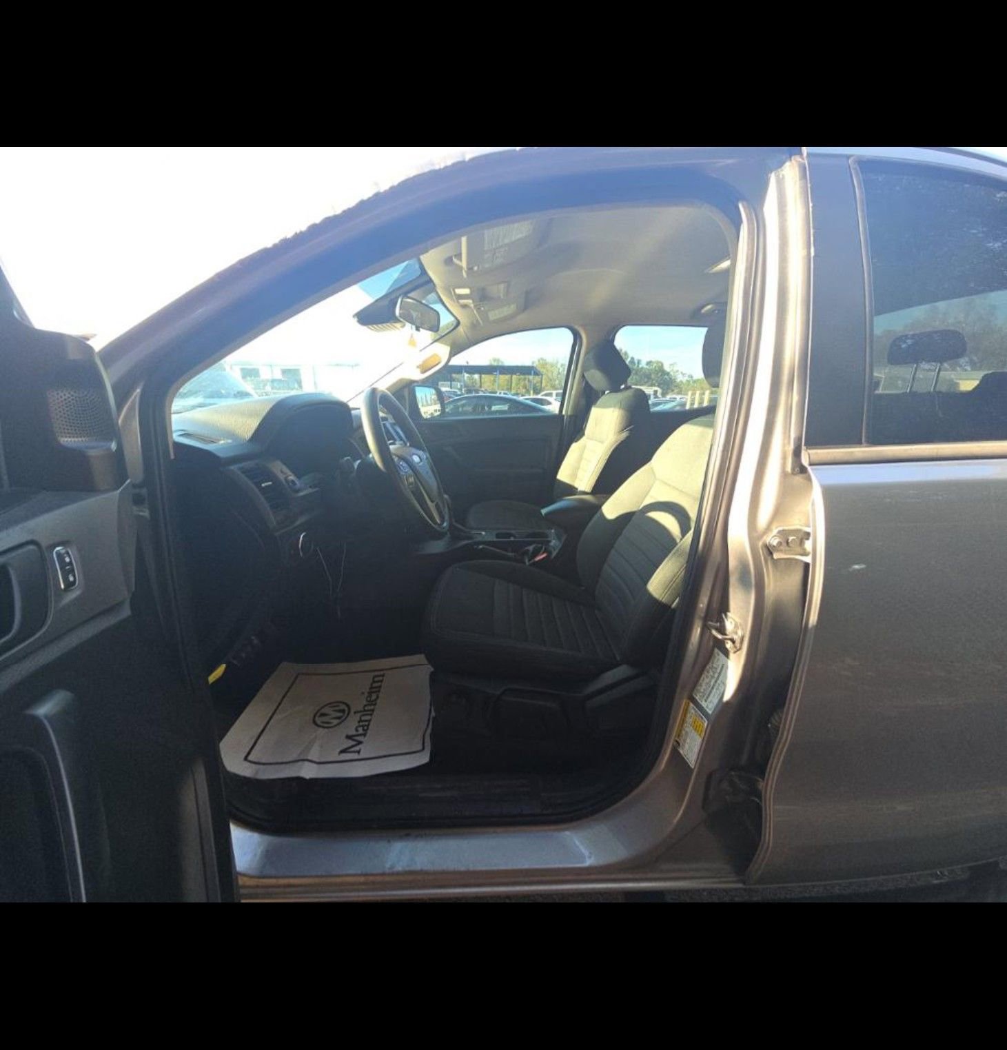 Used 2020 Ford Ranger XL w/ Equipment Group 101A Mid RWD image 19