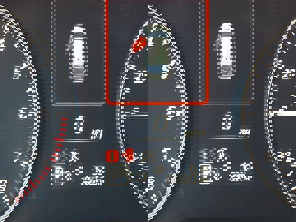 Certified 2025 Subaru Crosstrek 2.0i Premium image 33