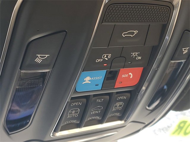 New 2025 Jeep Grand Cherokee Limited w/ Trailer Tow Package image 32