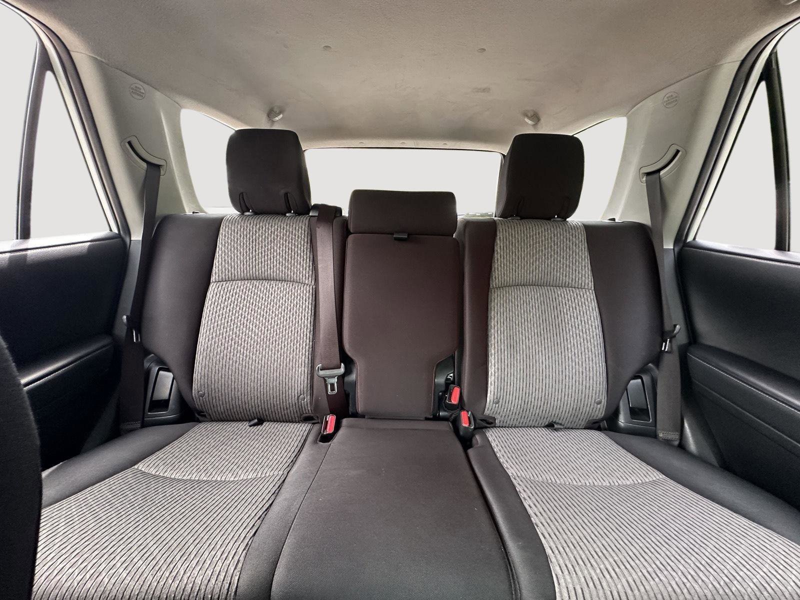 Used 2021 Toyota 4Runner SR5 AWD/4WD image 13