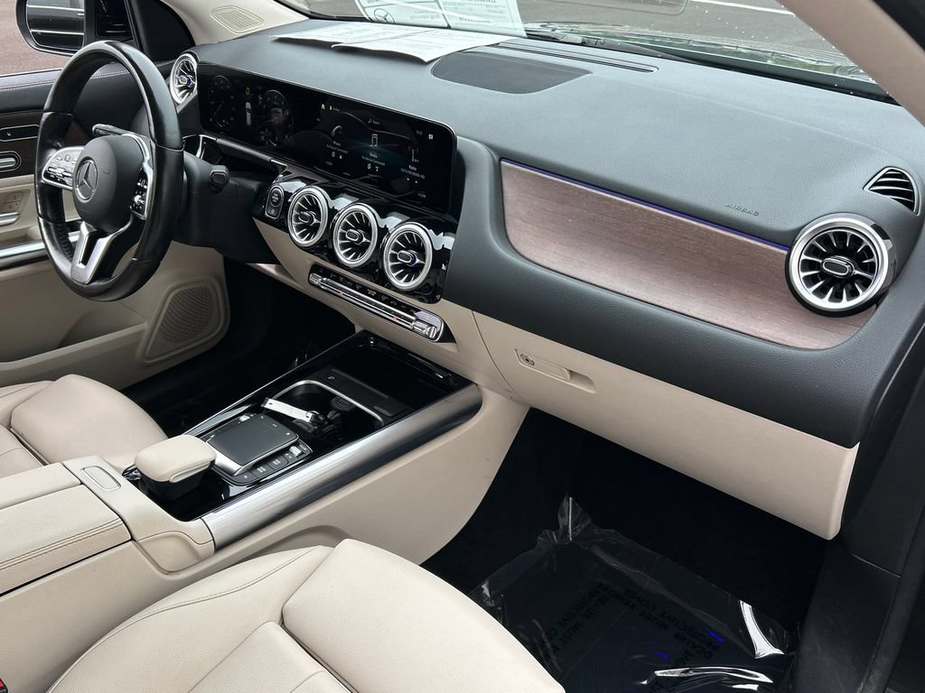 Used 2023 Mercedes-Benz GLA 250 4MATIC image 28