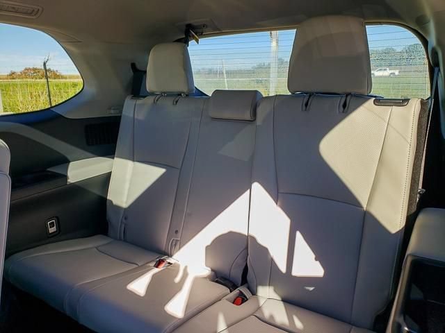 New 2026 Toyota Grand Highlander AWD image 14