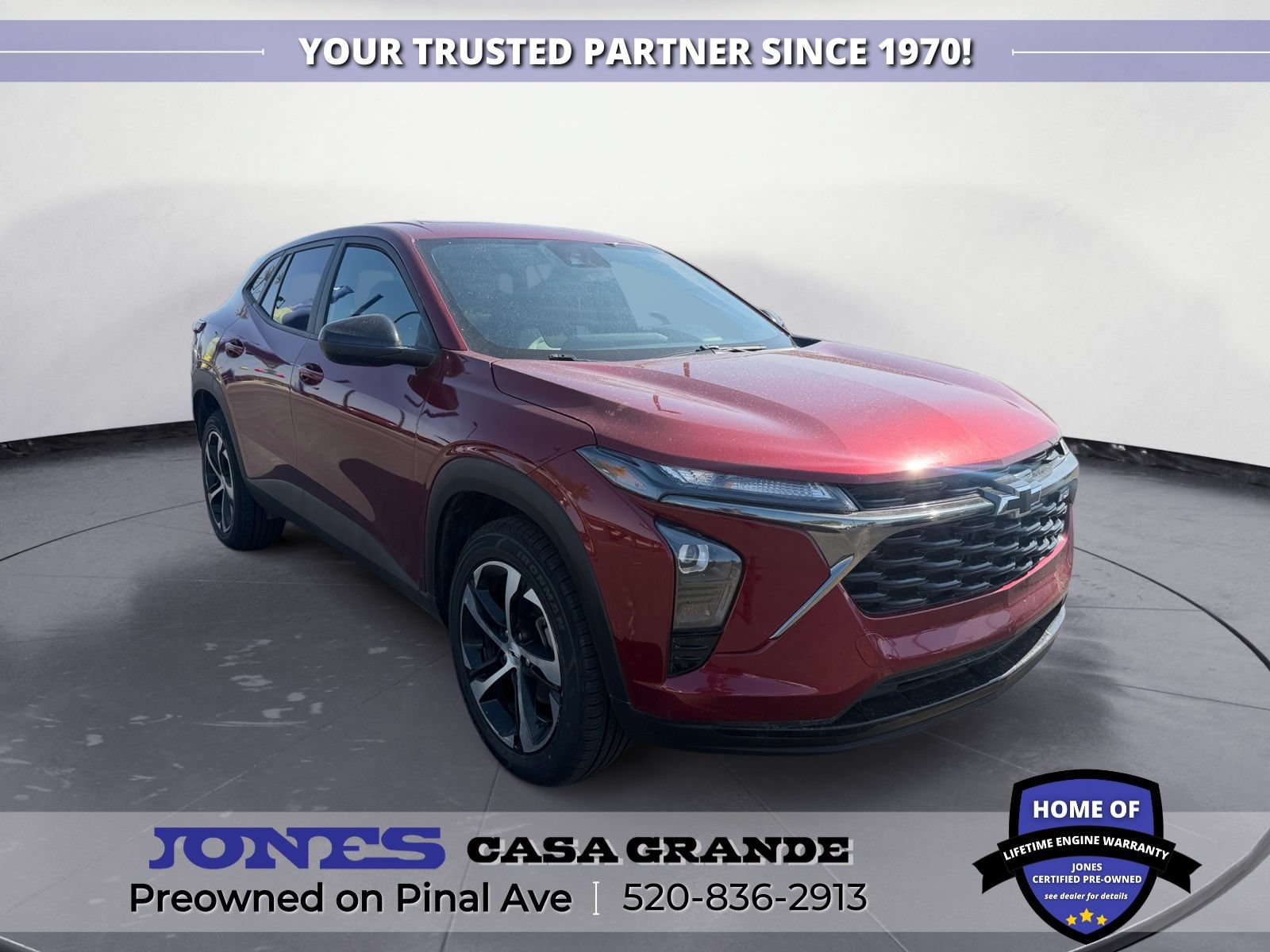 Used 2025 Chevrolet Trax RS w/ Sunroof Package FWD image 7