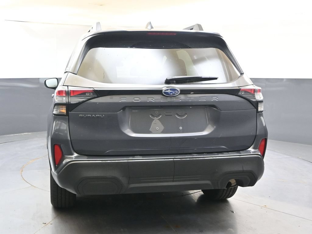 Certified 2025 Subaru Forester Premium AWD/4WD image 4