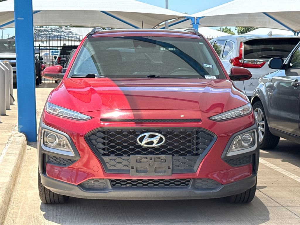 Used 2020 Hyundai Kona SEL FWD image 2