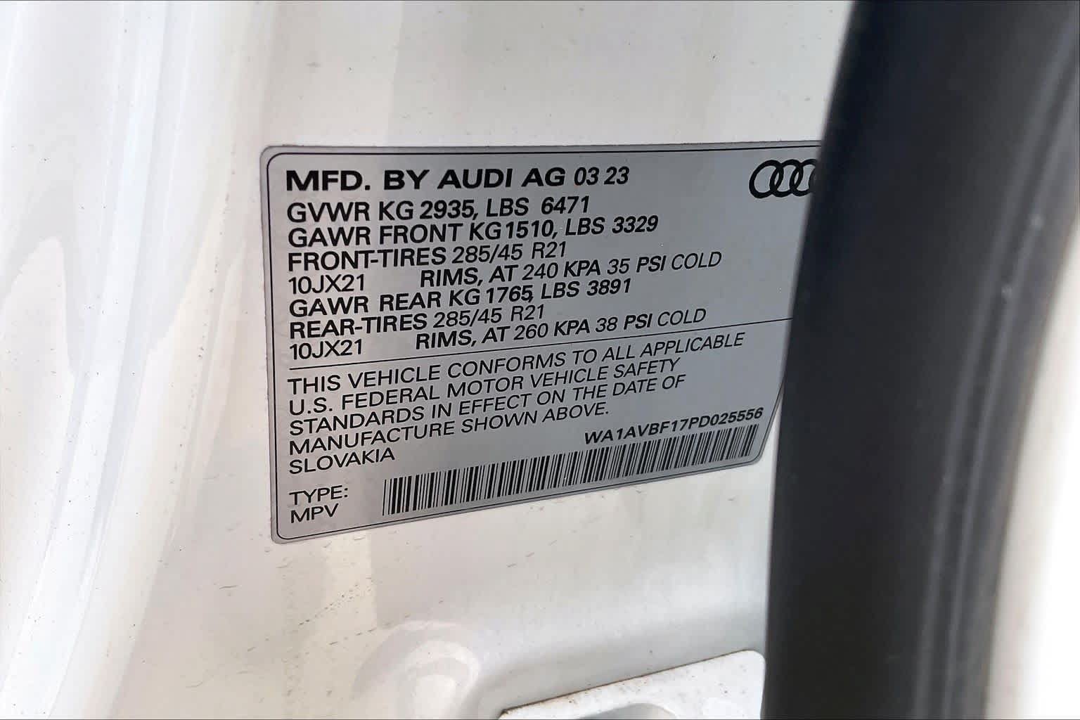 Used 2023 Audi Q8 Premium w/ Convenience Package AWD/4WD image 34