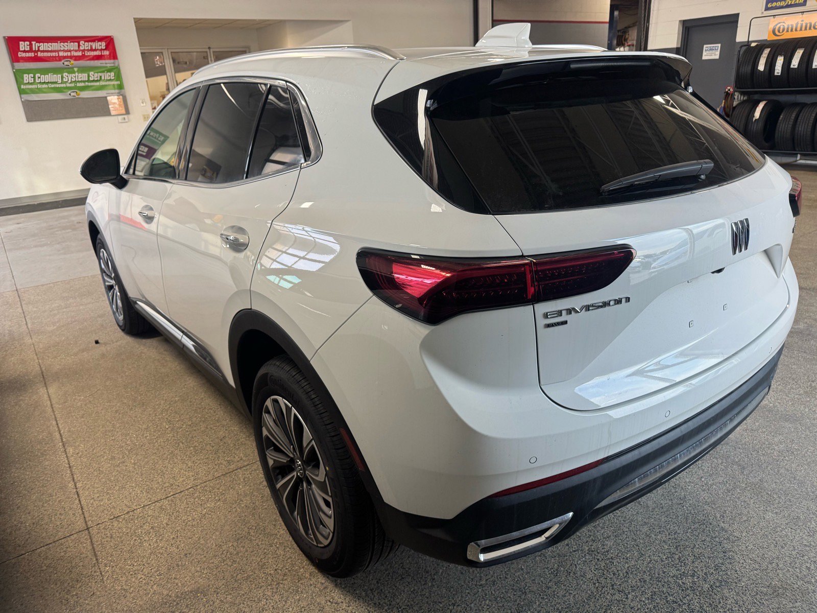 New 2026 Buick Envision Preferred image 7