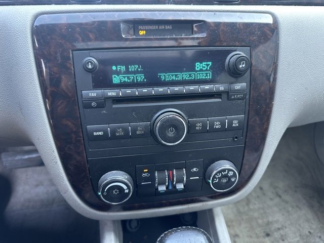 Used 2013 Chevrolet Impala LT w/ LT Sunroof Package image 11