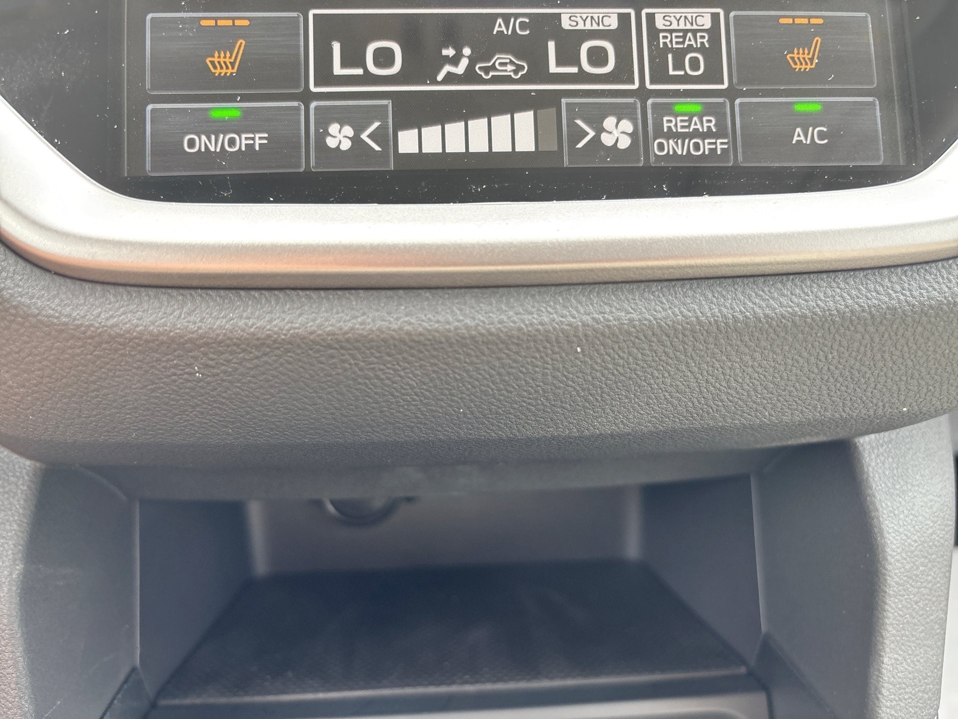 New 2026 Subaru Ascent Limited AWD/4WD image 17