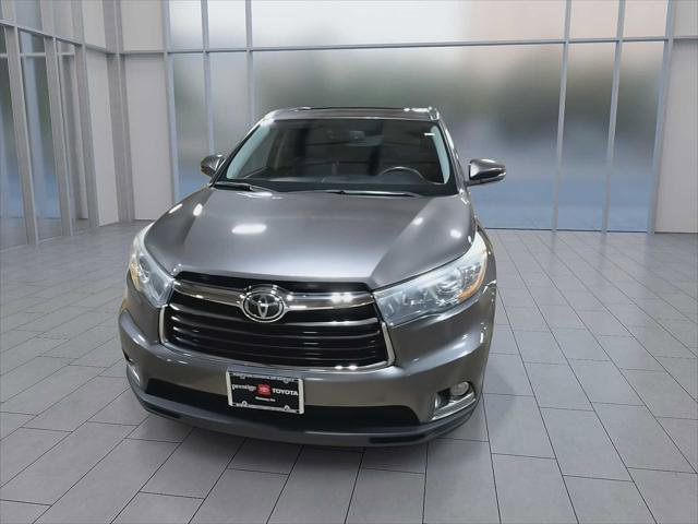 Certified 2016 Toyota Highlander Limited Platinum w/ Protection Package #3 AWD/4WD image 3