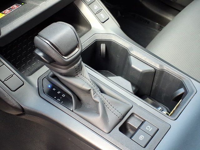 Used 2026 Toyota RAV4 XLE Premium AWD/4WD image 27