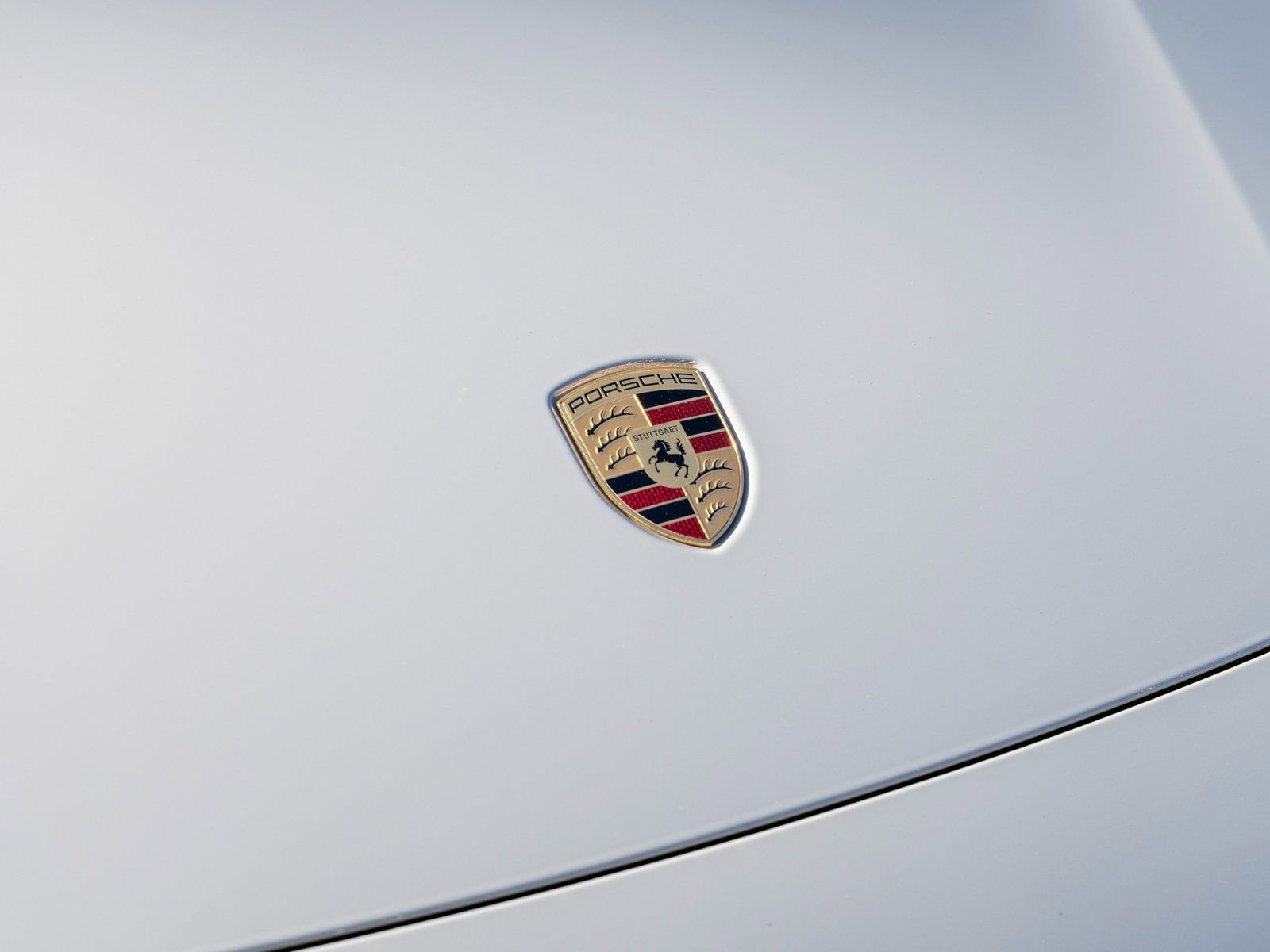 Used 2025 Porsche Taycan 4S image 16