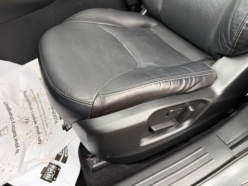 Used 2018 MAZDA CX-9 Touring w/ Touring Premium Package image 18