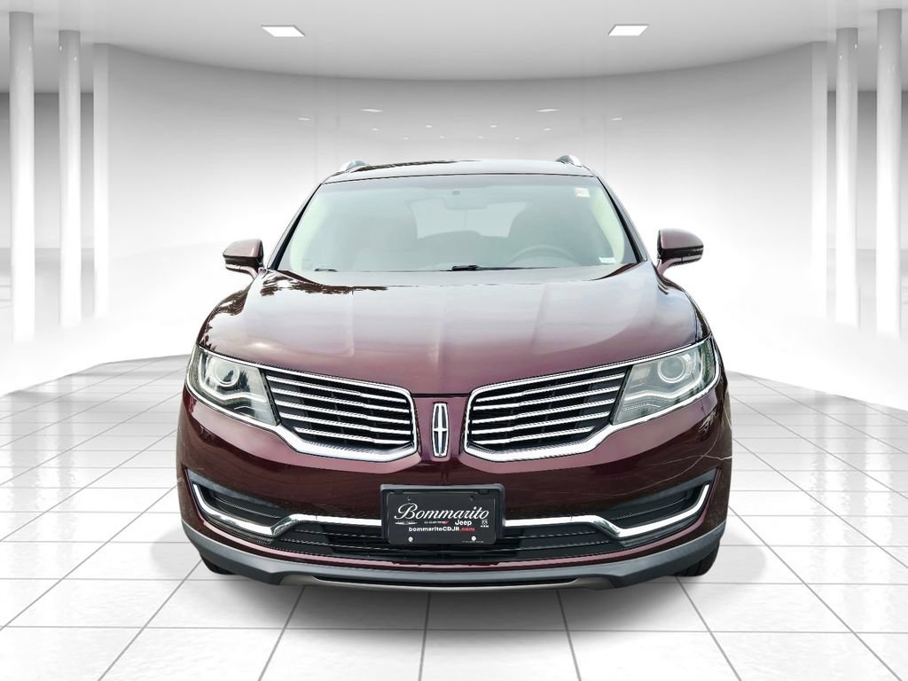 Used 2017 Lincoln MKX Select w/ Select Plus Package FWD image 8