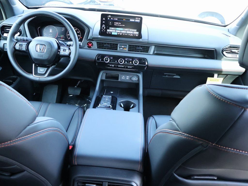 New 2025 Honda Pilot TrailSport image 10