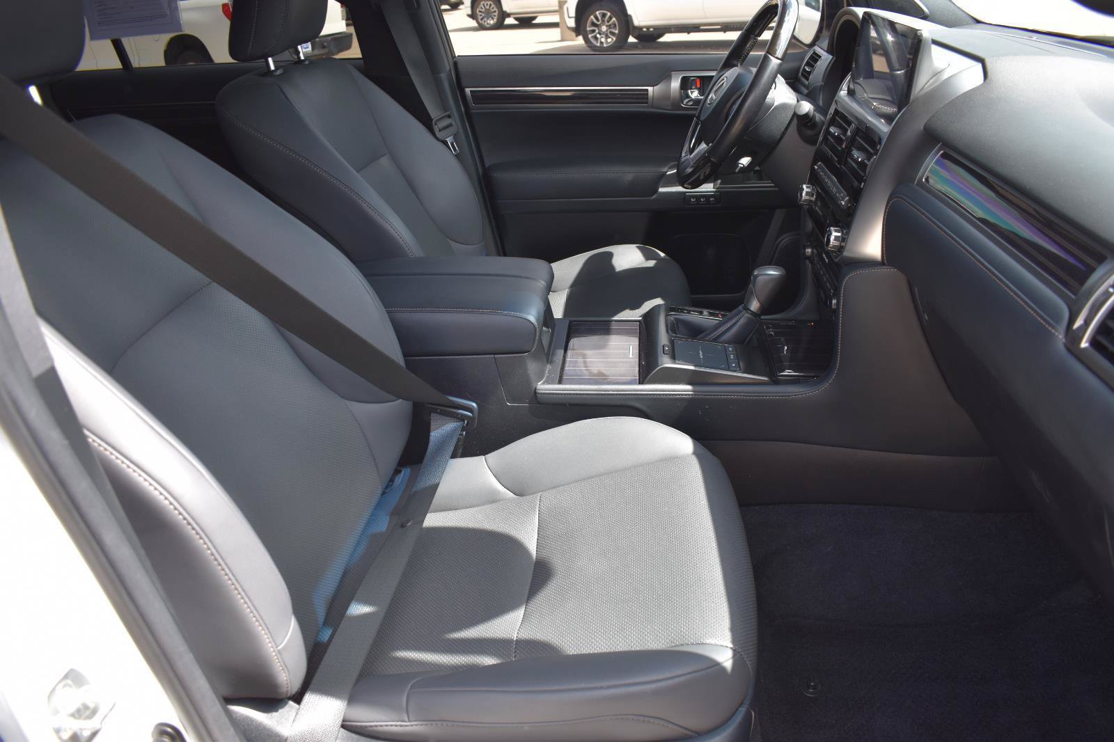 Used 2022 Lexus GX 460 Premium w/ Premium Plus Package AWD/4WD image 15