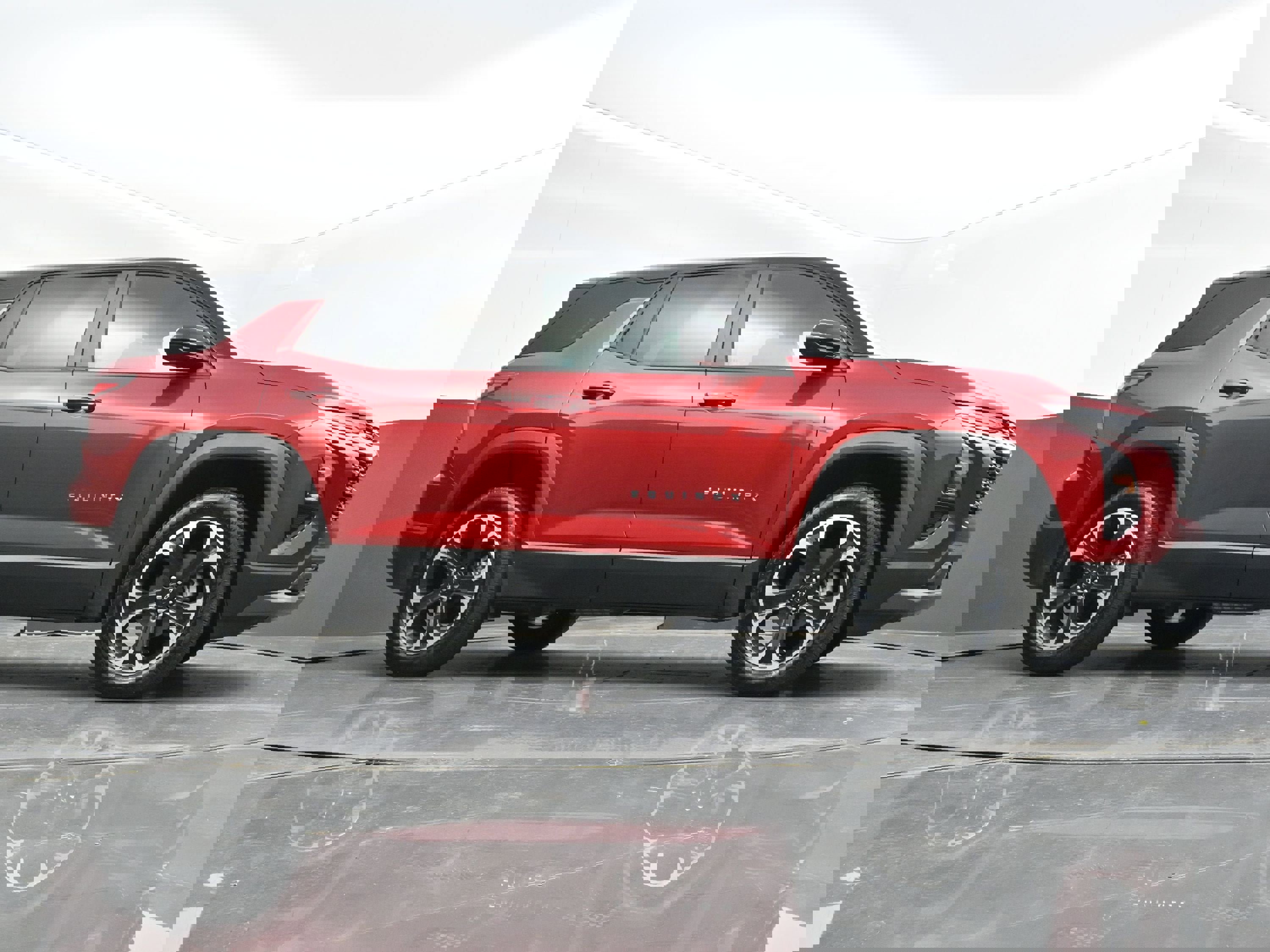 Used 2026 Chevrolet Equinox LT AWD/4WD image 40