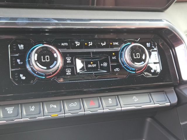 New 2026 GMC Sierra 3500 Denali Ultimate AWD/4WD image 39