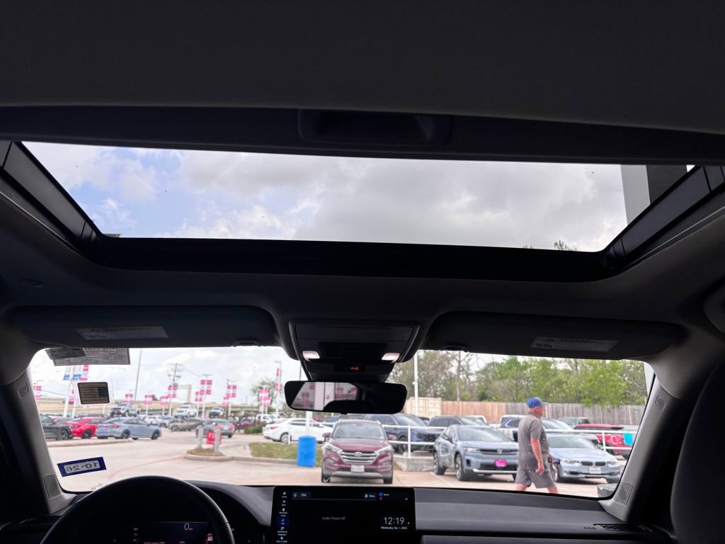 Used 2024 Honda Accord EX-L image 17