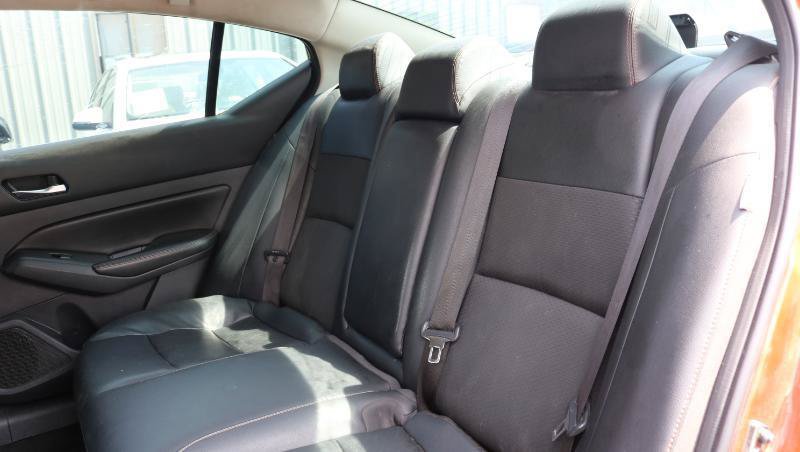 Used 2019 Nissan Altima 2.5 SR AWD/4WD image 14