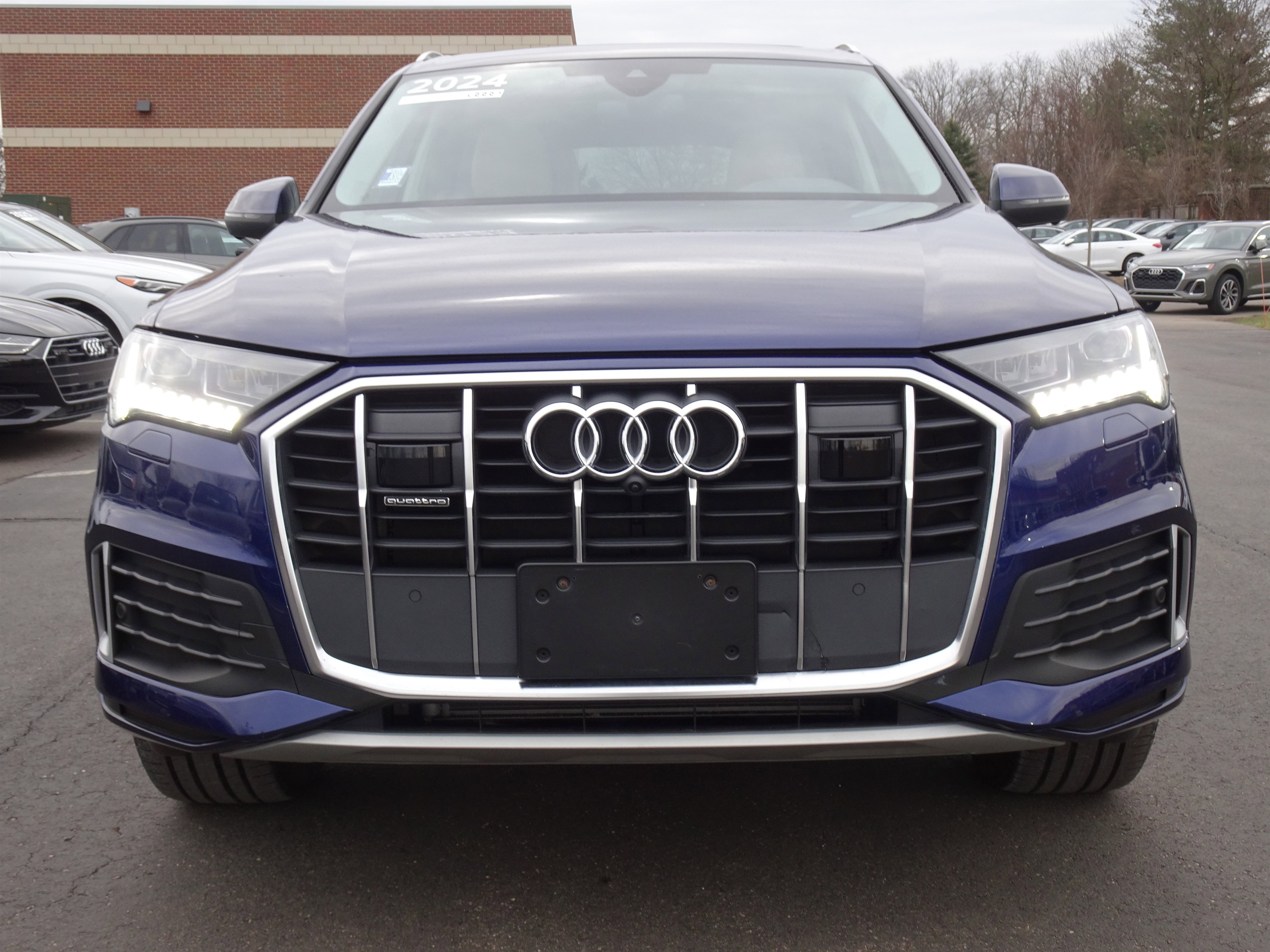 Certified 2024 Audi Q7 Premium Plus image 7