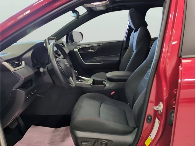 Used 2023 Toyota RAV4 SE w/ Weather & Moonroof Package AWD/4WD image 16