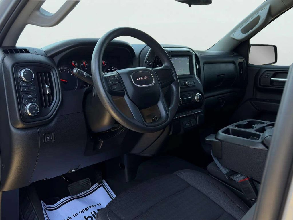 Used 2024 GMC Sierra 1500 Pro w/ Graphite Edition AWD/4WD image 17