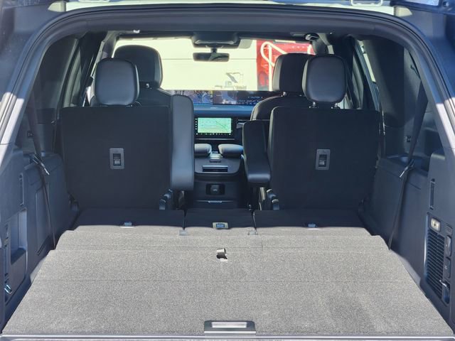 New 2025 Lincoln Navigator L Reserve w/ Jet Appearance Package image 17