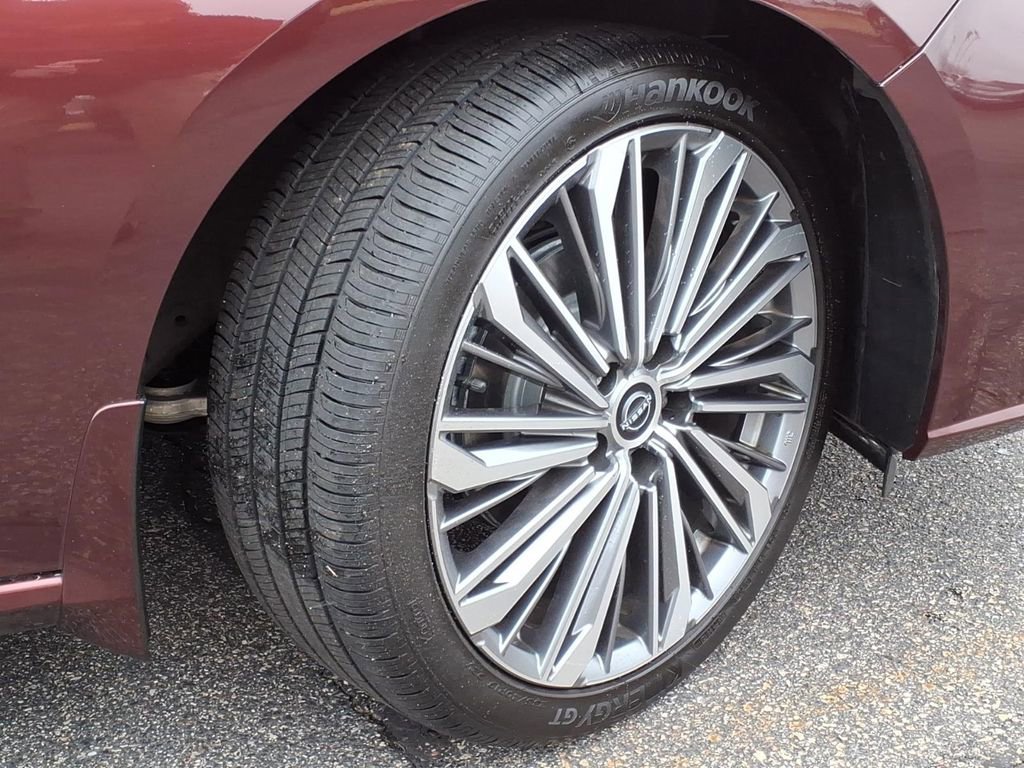 Certified 2023 Nissan Altima 2.5 SL image 5