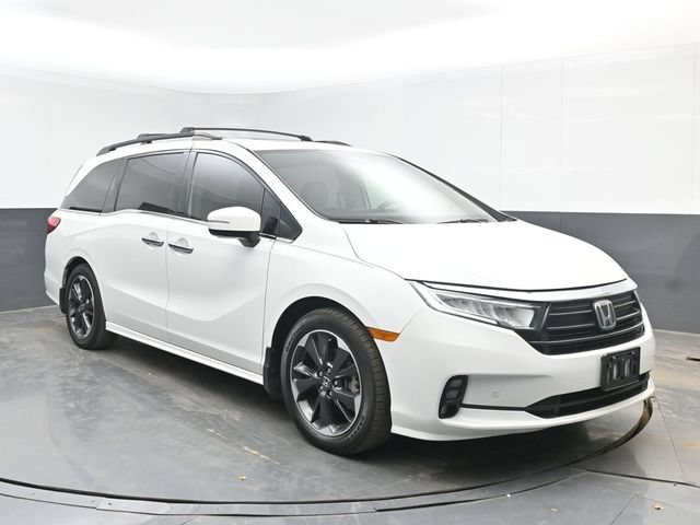 Used 2021 Honda Odyssey Elite image 2