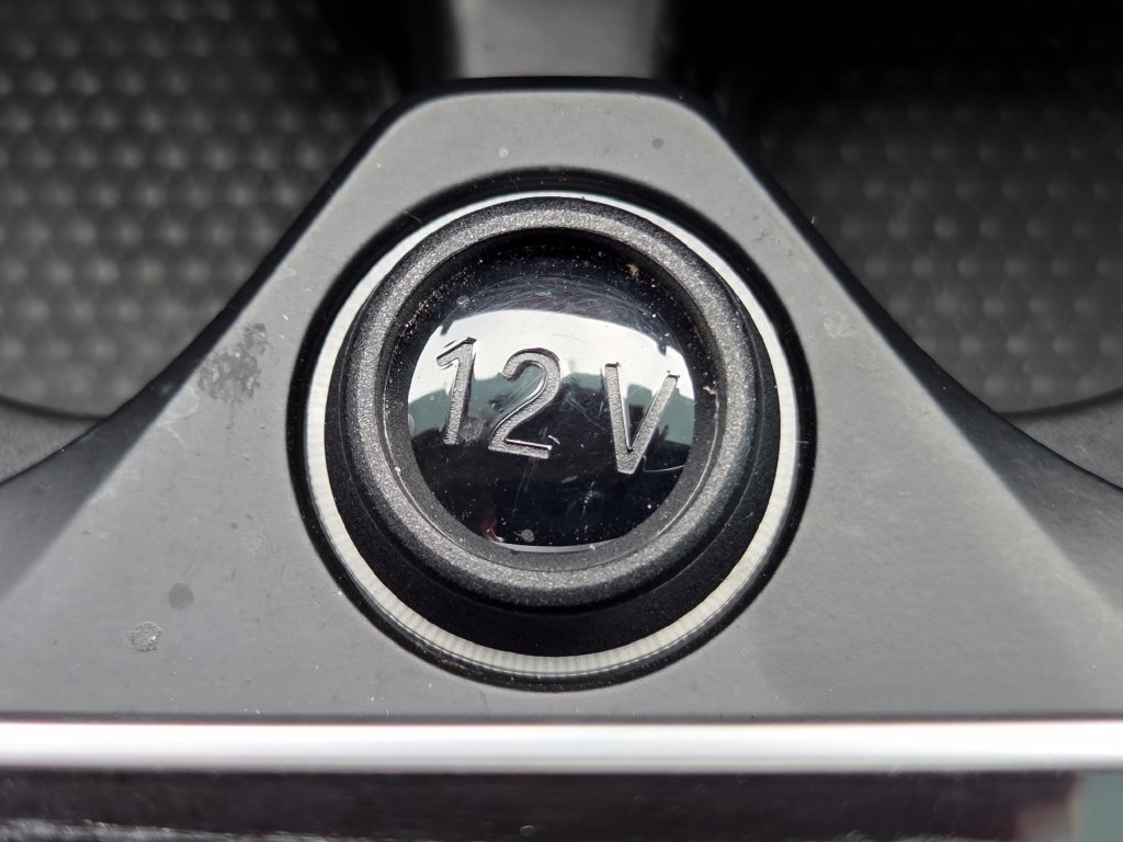 Used 2025 BMW X5 xDrive40i w/ M Sport Package AWD/4WD image 14