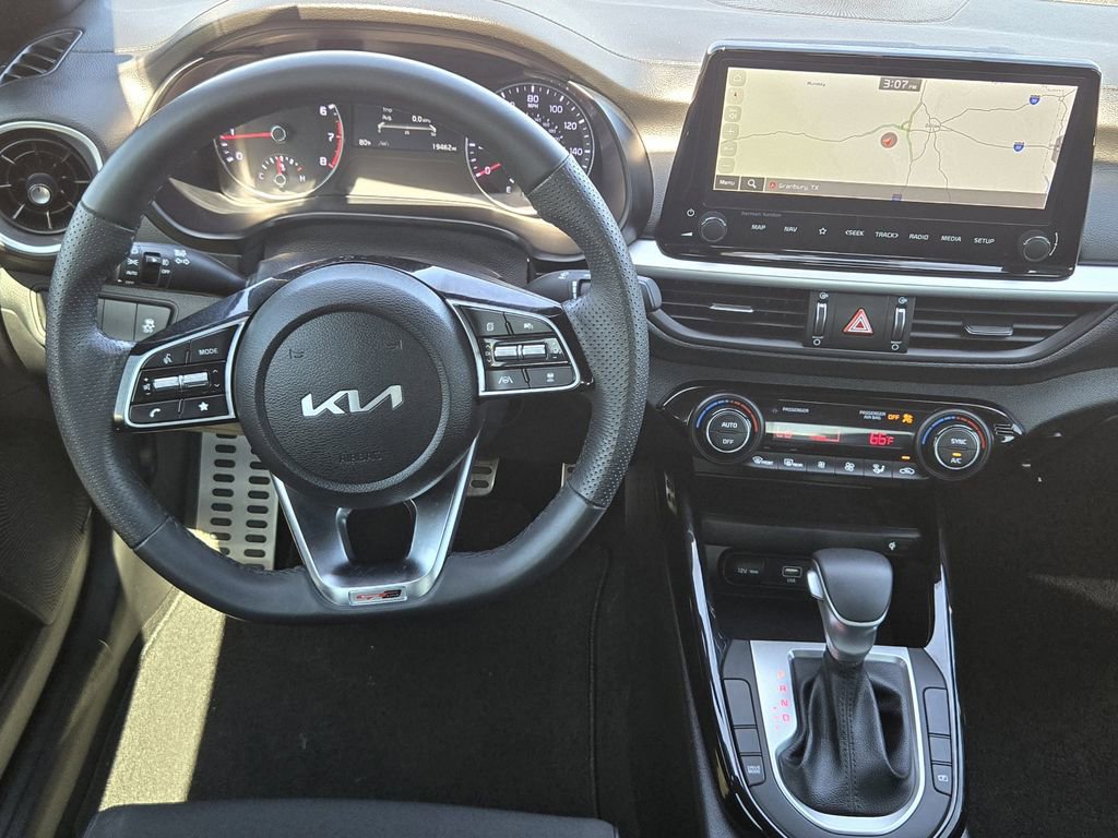 Certified 2024 Kia Forte GT-Line w/ GT-Line Premium Package image 27