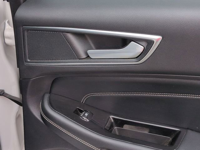 Used 2017 Ford Edge Titanium w/ Equipment Group 301A image 34