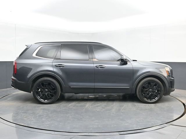 Used 2021 Kia Telluride SX w/ Nightfall Edition Package AWD/4WD image 15