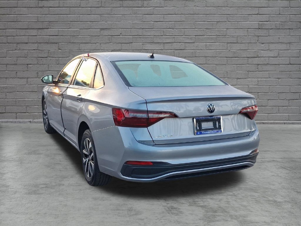 Certified 2024 Volkswagen Jetta S FWD image 8