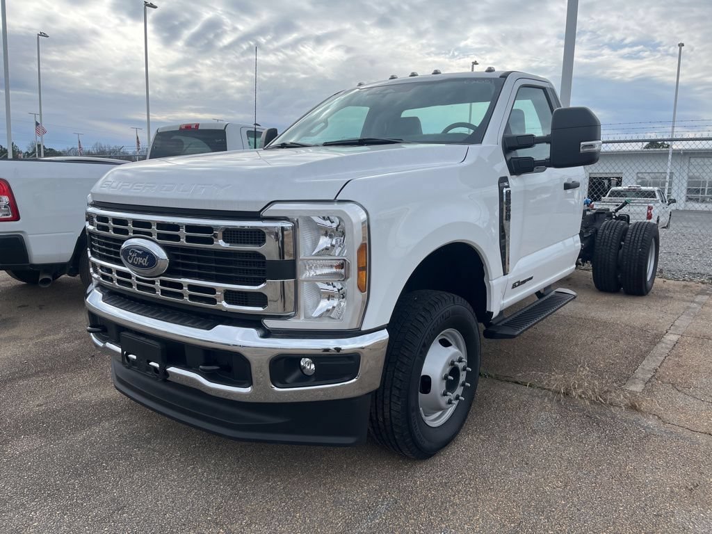 New 2024 Ford F350 XL w/ XL Chrome Package AWD/4WD image 1