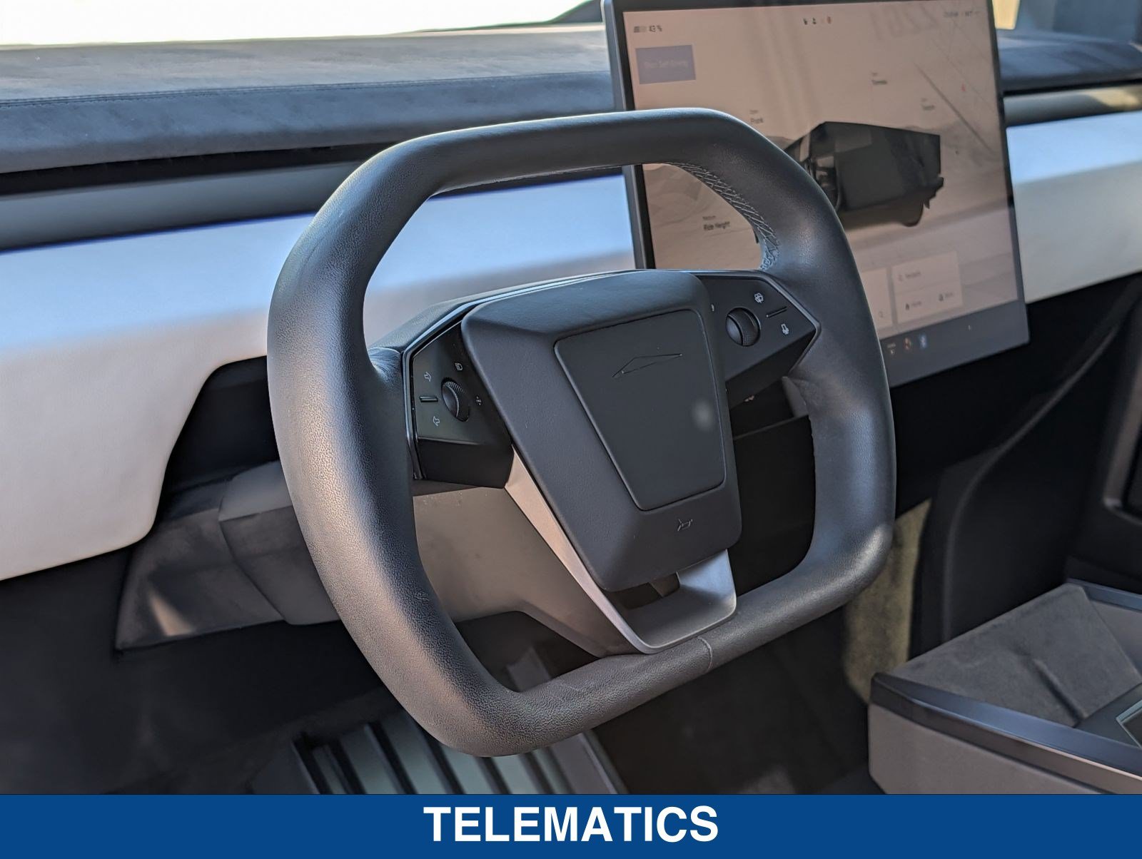 Used 2024 Tesla Cybertruck Cyberbeast AWD/4WD image 37