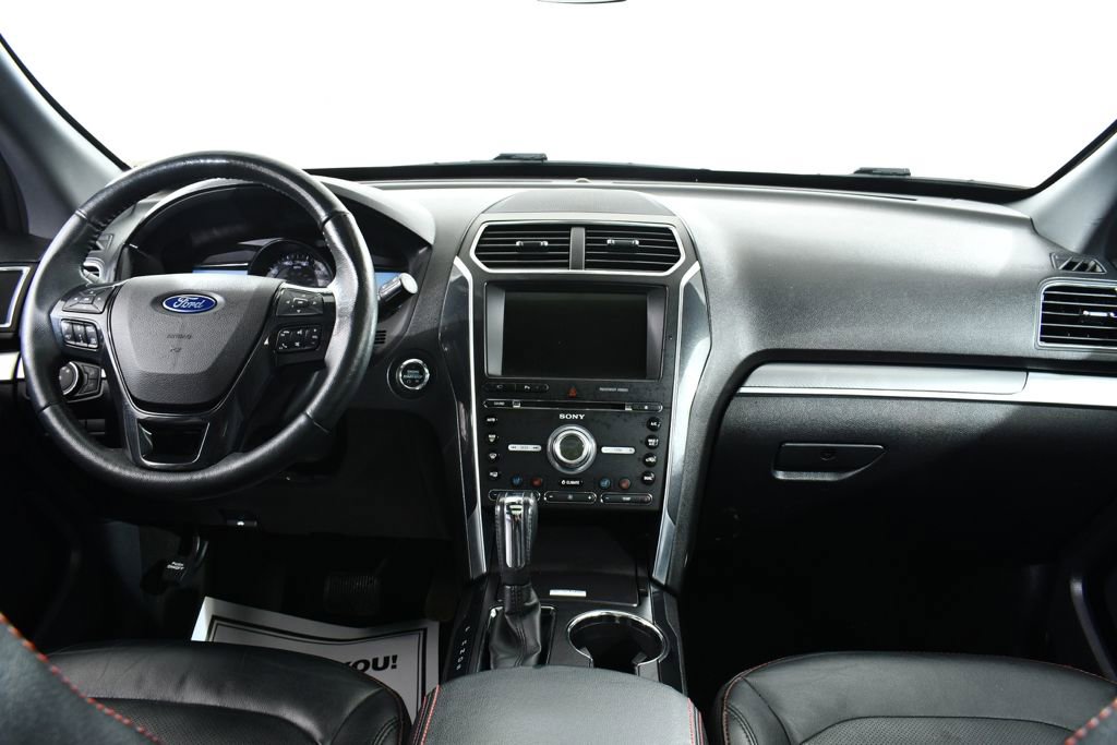 Used 2018 Ford Explorer Sport AWD/4WD image 7