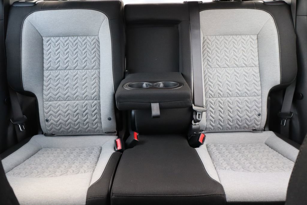 Used 2024 Chevrolet Equinox LS image 33