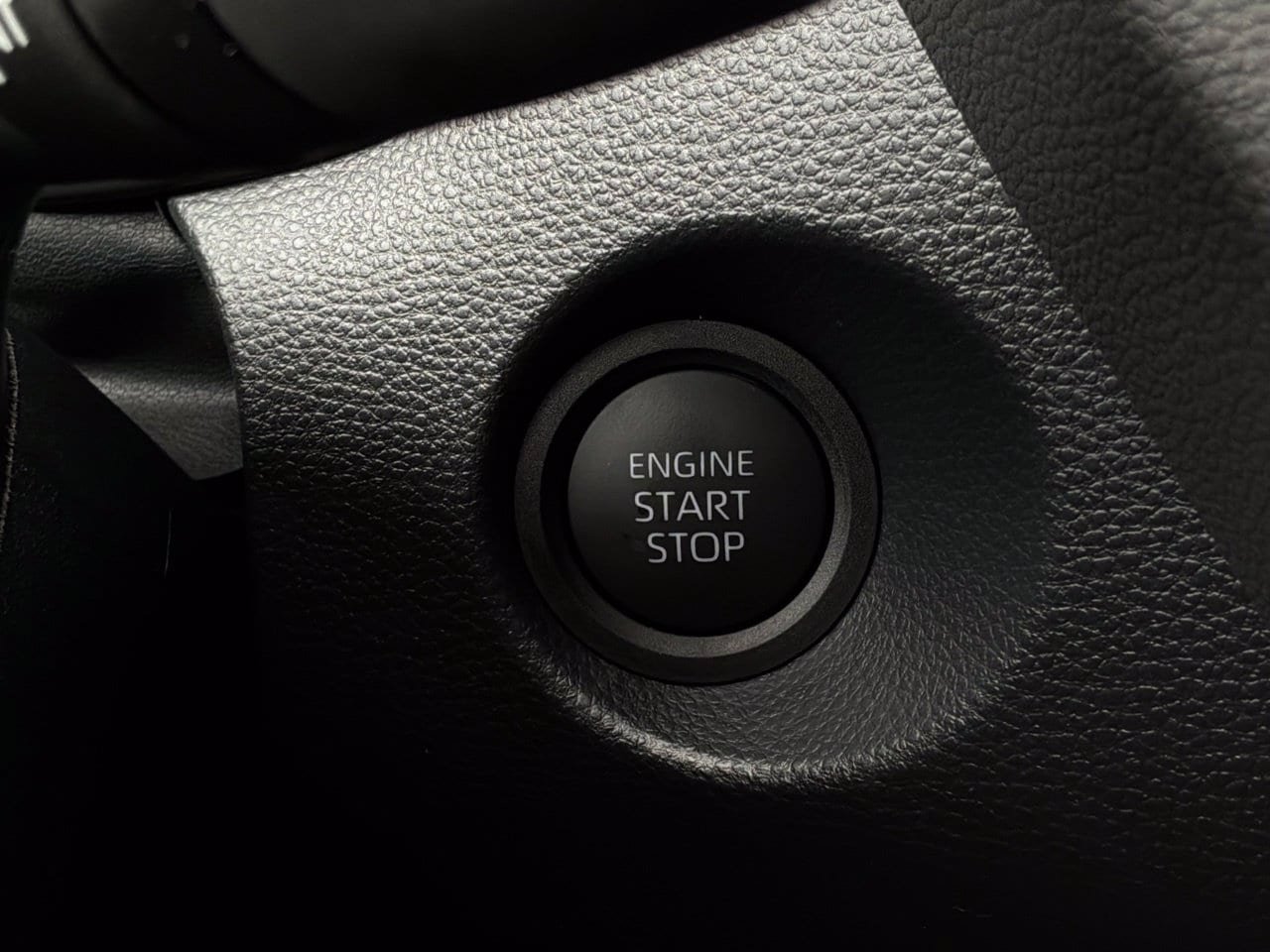 New 2026 Toyota Corolla Cross XLE w/ Convenience Package FWD image 29