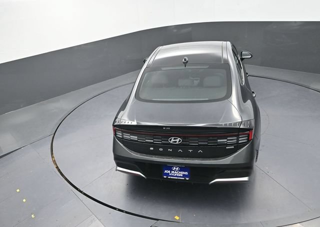 New 2026 Hyundai Sonata SEL FWD image 28