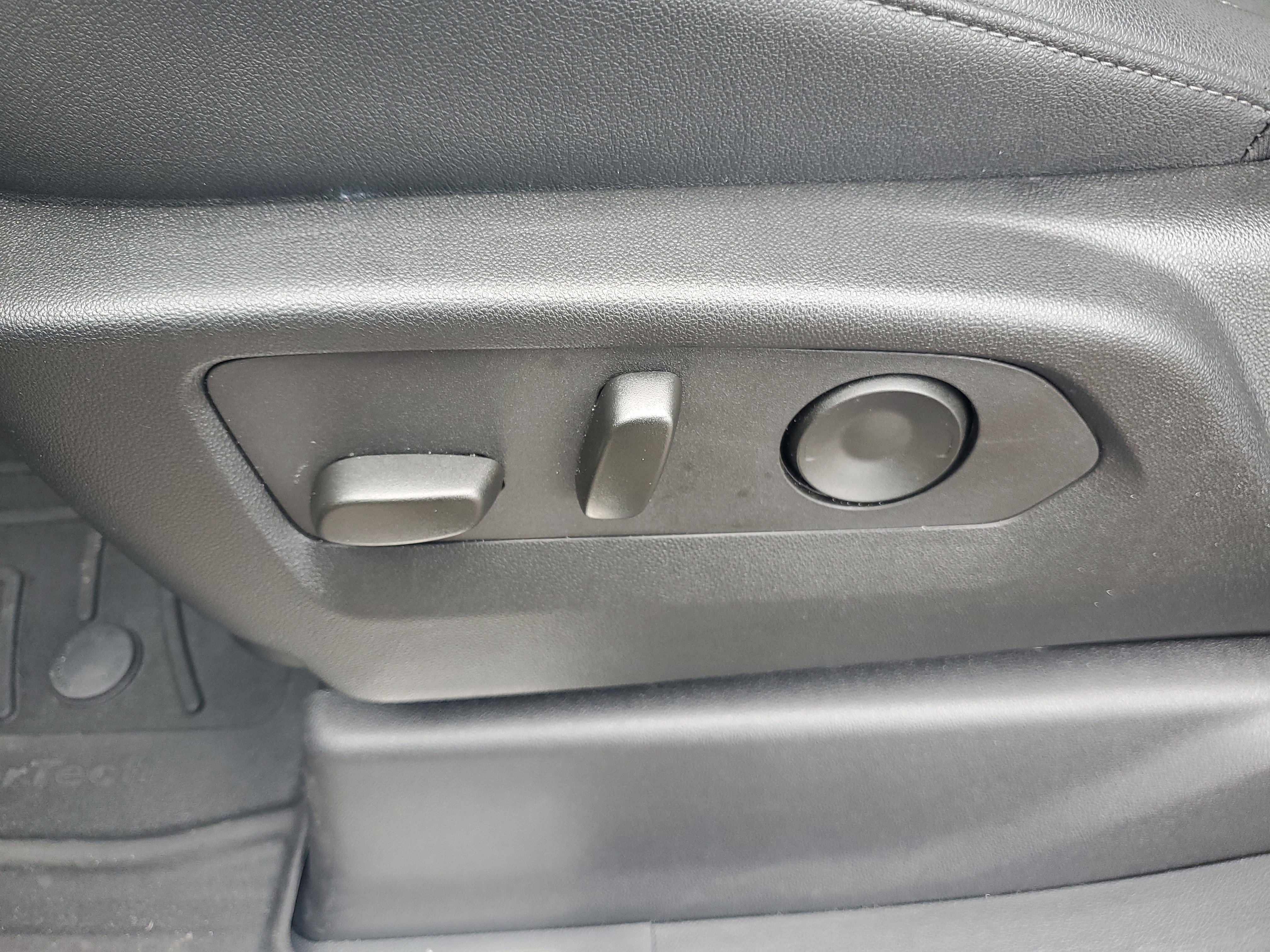 Used 2025 Chevrolet Silverado 1500 RST w/ All Star Edition Plus image 7