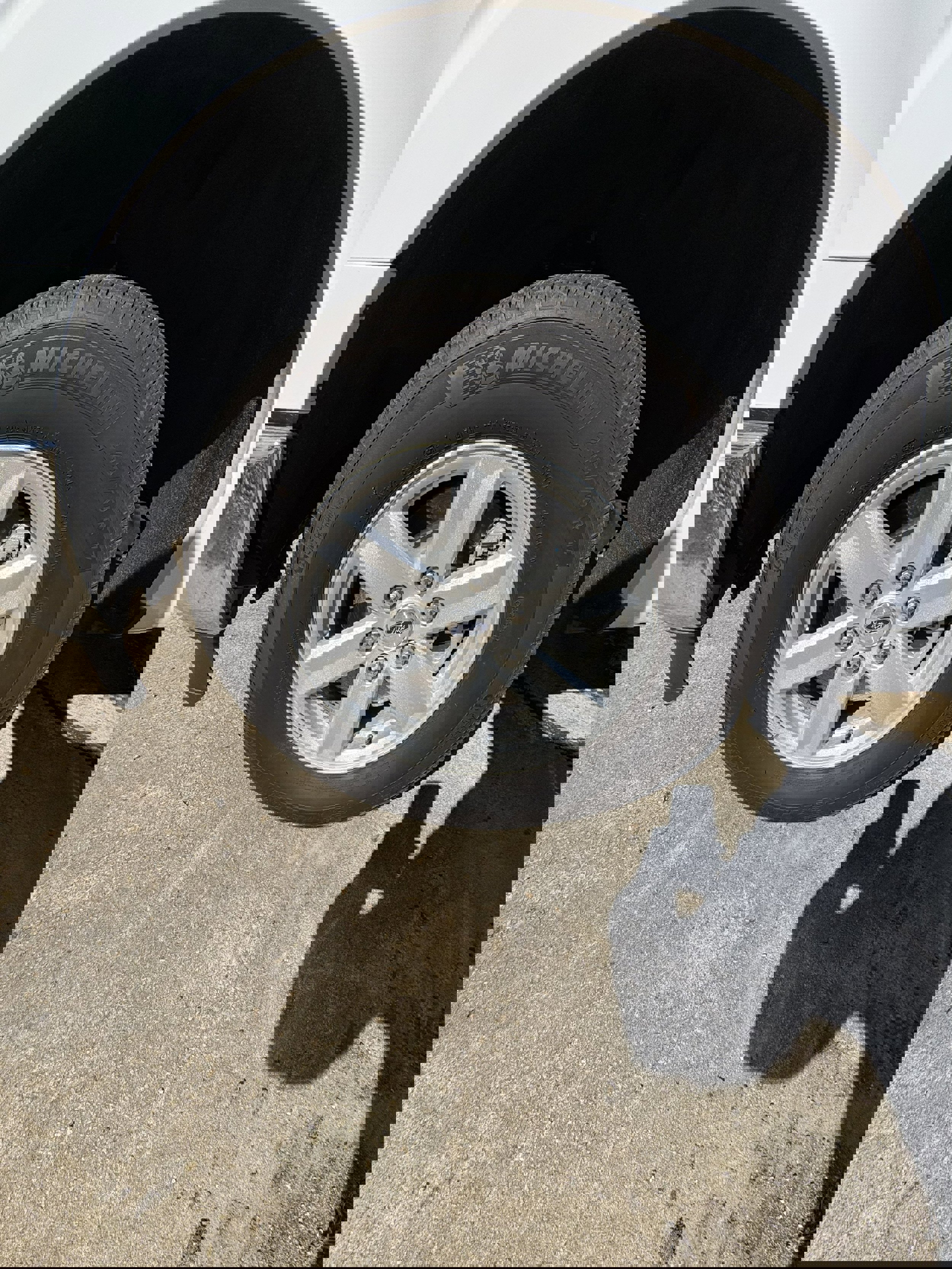 Used 2025 Ford F150 XL w/ Equipment Group 103A High image 6