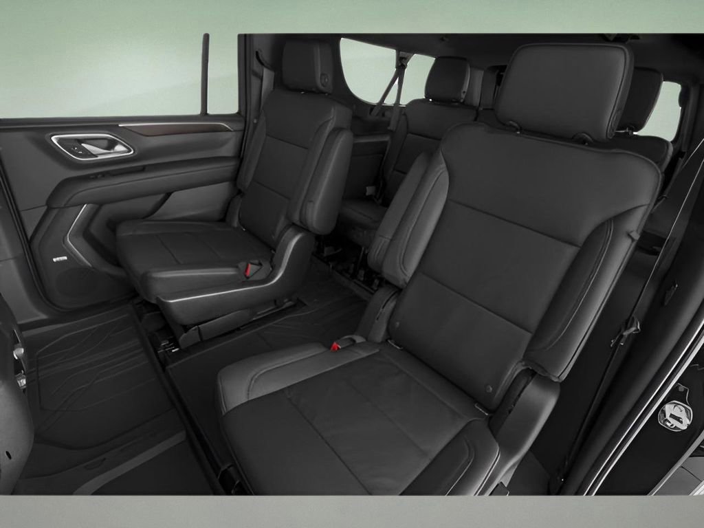 Certified 2023 Chevrolet Suburban Z71 w/ Luxury Package image 16