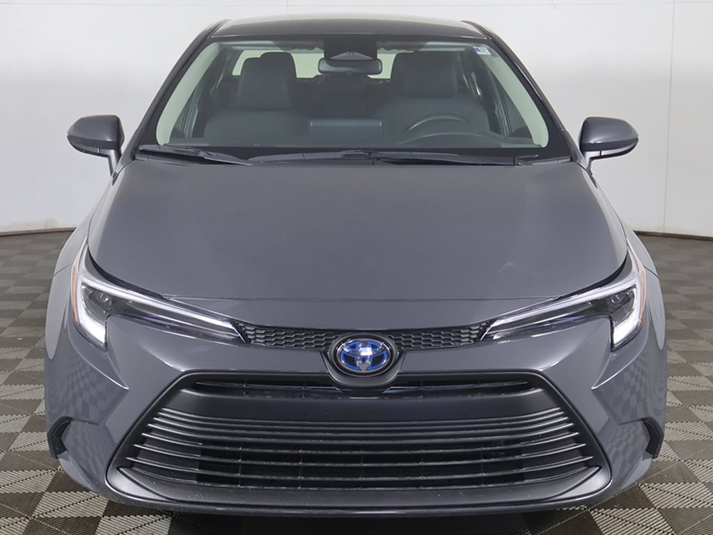 Used 2024 Toyota Corolla LE FWD image 8