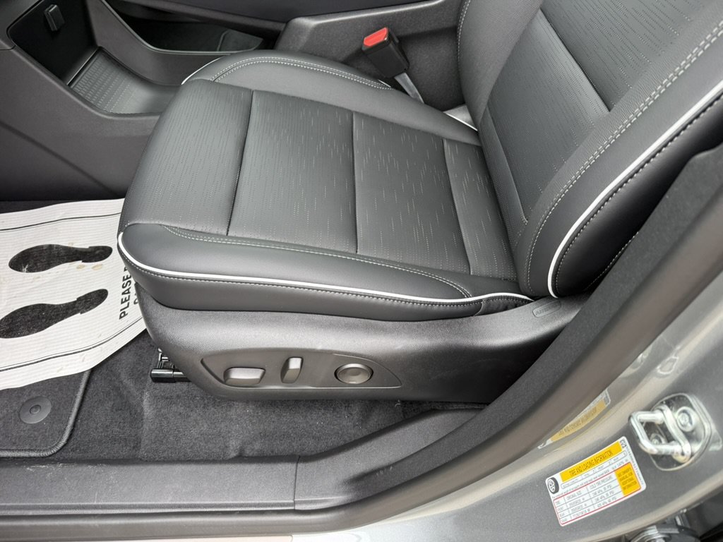 New 2026 Buick Enclave Sport Touring w/ Power Package FWD image 14