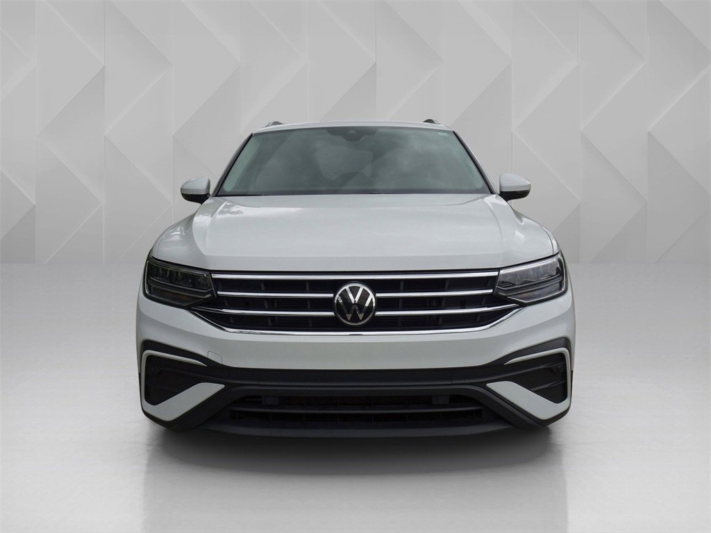Used 2022 Volkswagen Tiguan SE image 8