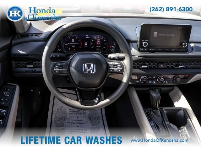 Certified 2025 Honda Accord SE image 14