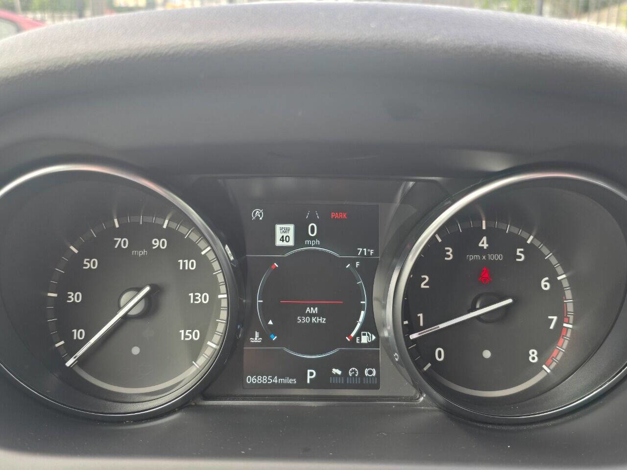 Used 2019 Land Rover Discovery Sport HSE image 23