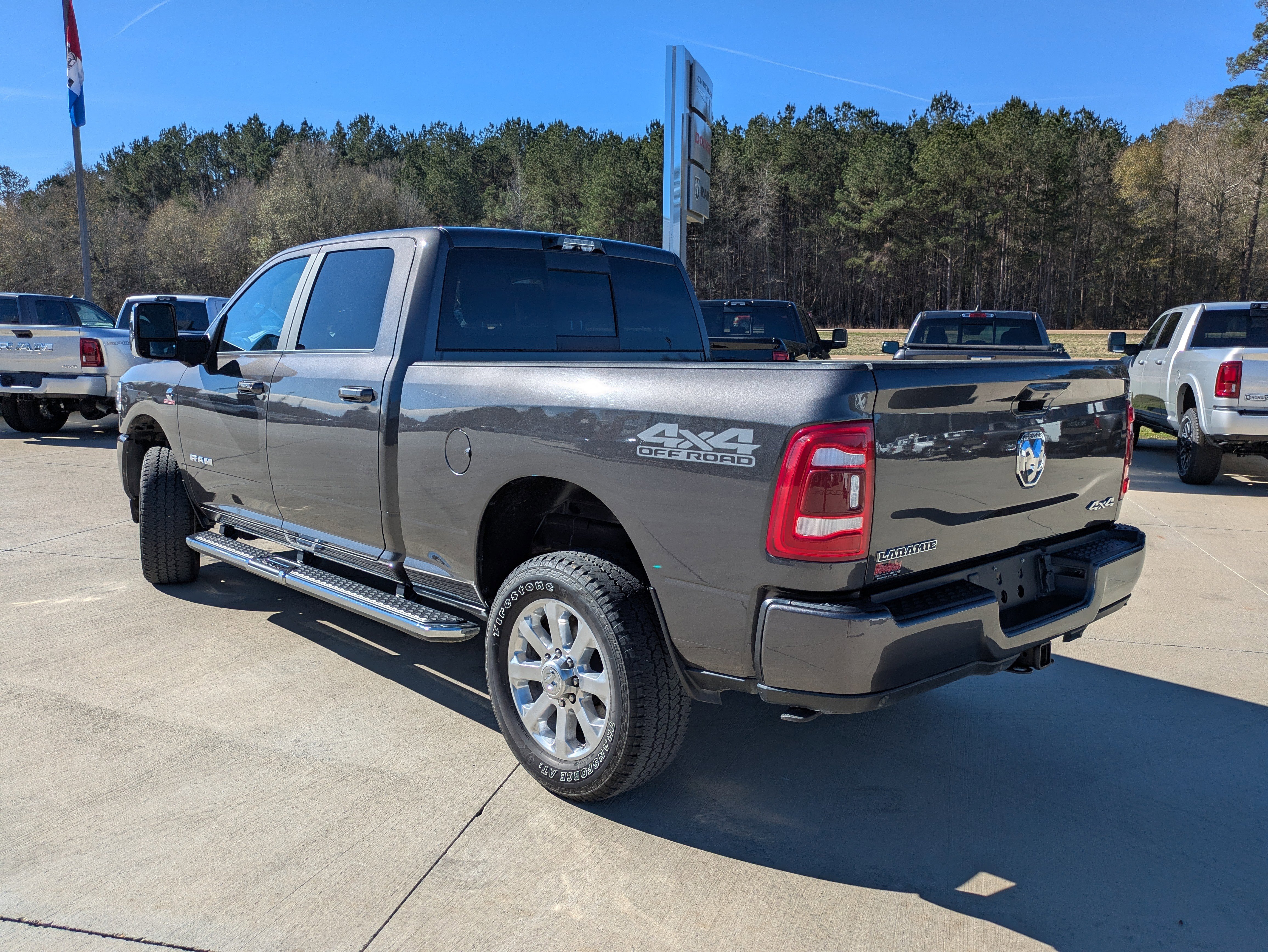 Used 2024 RAM 2500 Laramie w/ Sport Appearance Package image 6